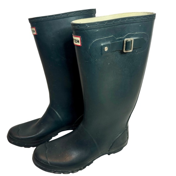 Women’s Hunter size 9 tall black rain boots preowned - Picture 4 of 11